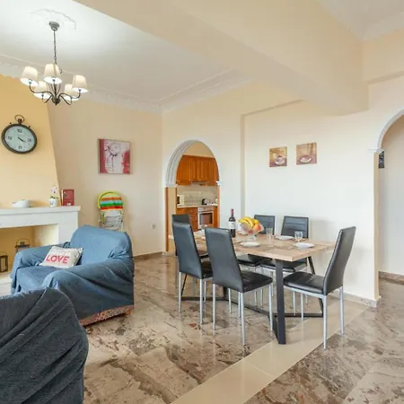 Sofia * نساكيون